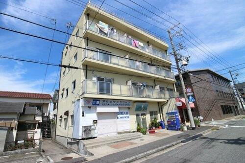 坂上コーポラス 4階建