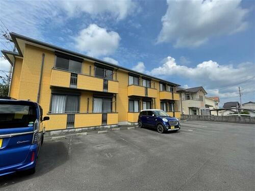 愛媛県新居浜市中村４丁目 賃貸アパート