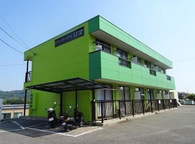 愛媛県新居浜市萩生 賃貸アパート