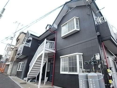 兵庫県神戸市垂水区平磯２丁目 2階建