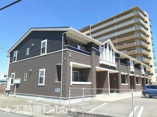 徳島県徳島市北佐古一番町 2階建 築7年6ヶ月