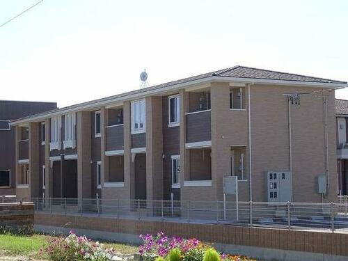 三重県三重郡川越町大字南福崎 賃貸アパート