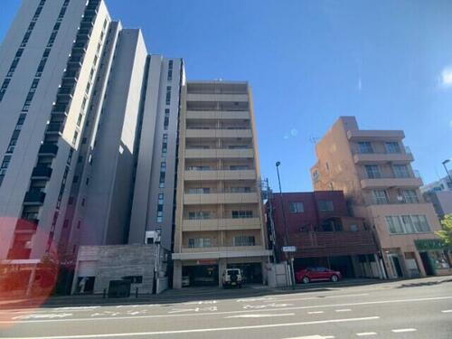 北海道札幌市中央区北四条西１４丁目 賃貸マンション