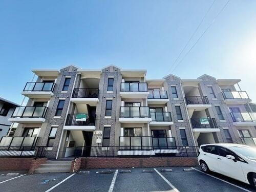 福岡県北九州市小倉北区篠崎５丁目 賃貸マンション