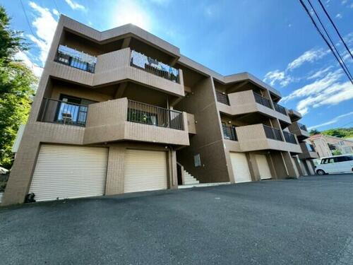 北海道札幌市中央区界川３丁目 賃貸マンション