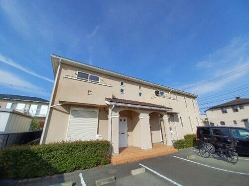 三重県松阪市駅部田町 テラスハウス