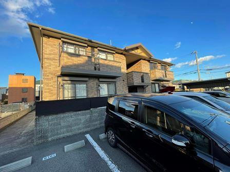 セリーヌヴィレッジＢ棟 2階建