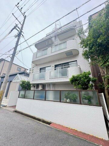 兵庫県神戸市灘区徳井町２丁目 8階建