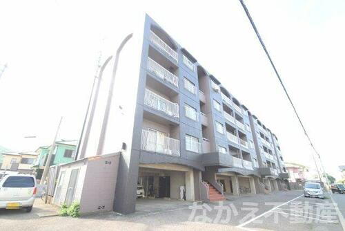 徳島県阿南市見能林町下志んじやく 賃貸アパート