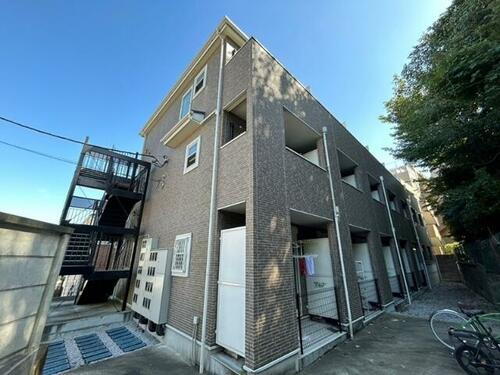 神奈川県横浜市中区山元町４丁目 賃貸アパート