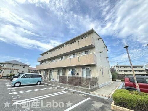 徳島県徳島市東吉野町３丁目 賃貸アパート