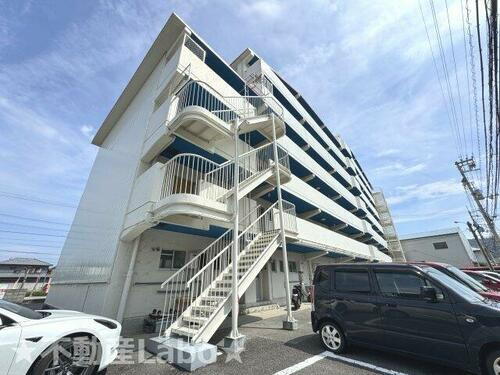 徳島県徳島市北矢三町３丁目 賃貸マンション