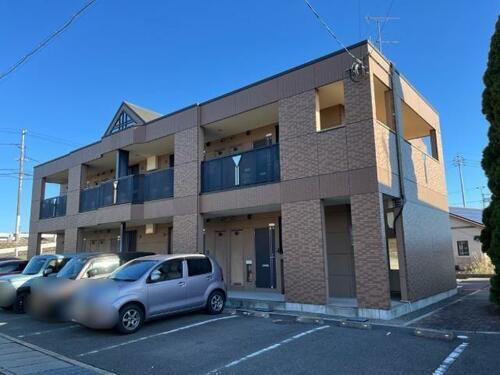 広島県福山市高西町３丁目 賃貸アパート