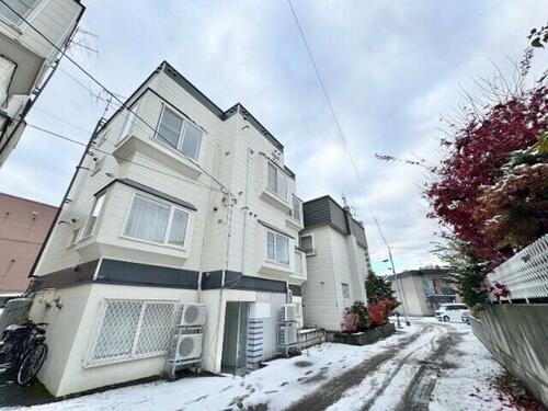 北海道札幌市豊平区豊平五条３丁目 3階建 築27年11ヶ月