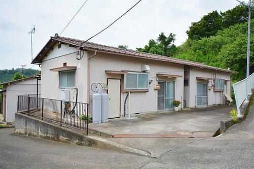 群馬県桐生市宮本町４丁目 賃貸一戸建て