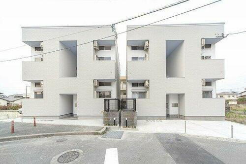 福岡県福岡市早良区賀茂２丁目 賃貸アパート