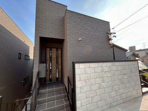 愛知県名古屋市天白区塩釜口１丁目 テラスハウス