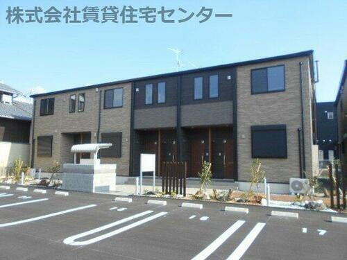 和歌山県御坊市薗  2階建