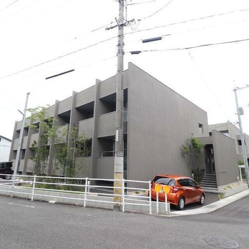 岡山県岡山市中区竹田 築3年11ヶ月 2階建