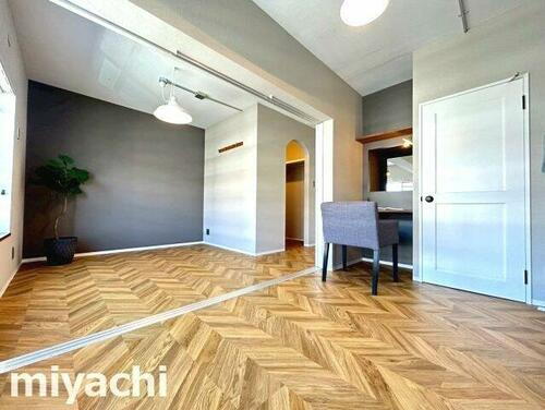 徳島県徳島市上助任町天神 賃貸マンション