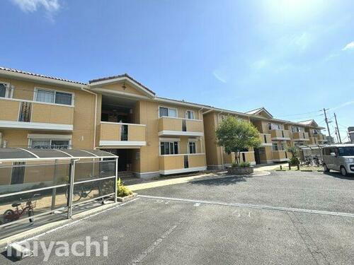 徳島県徳島市住吉５丁目 賃貸アパート