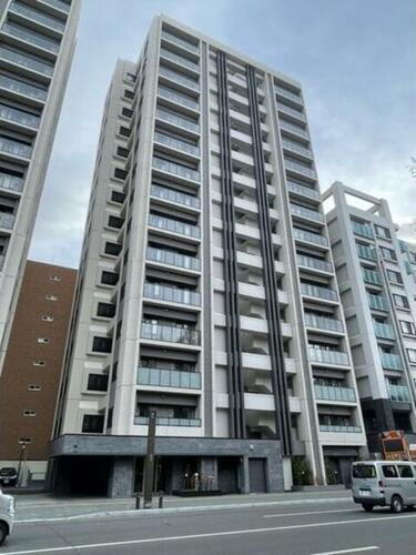 北海道札幌市中央区北一条西１６丁目 賃貸マンション