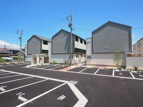 ロワイヤルアイランド長神田Ⅲ