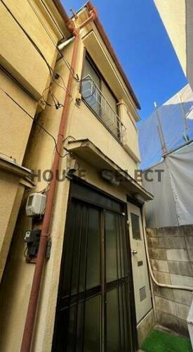 東京都目黒区青葉台３丁目 築64年1ヶ月 2階建