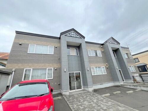 北海道札幌市西区宮の沢三条５丁目 2階建 築18年10ヶ月