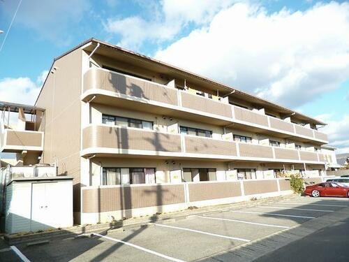 広島県福山市神辺町大字新徳田 賃貸マンション