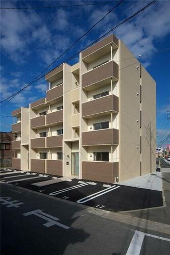 愛知県豊川市西塚町３丁目 賃貸マンション