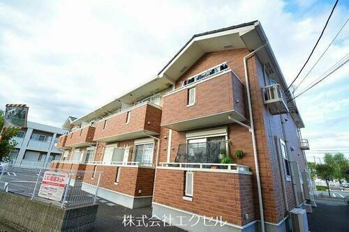 東京都福生市大字熊川 築18年6ヶ月 2階建