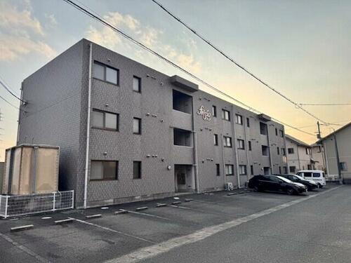 岡山県岡山市北区庭瀬 築25年6ヶ月 3階建