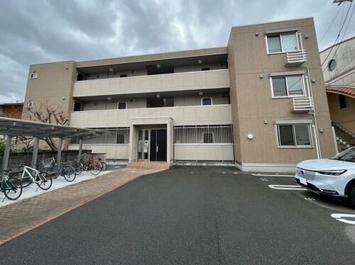 愛媛県松山市岩崎町２丁目 賃貸アパート