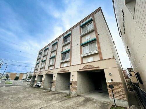 愛知県一宮市平和３丁目 テラスハウス