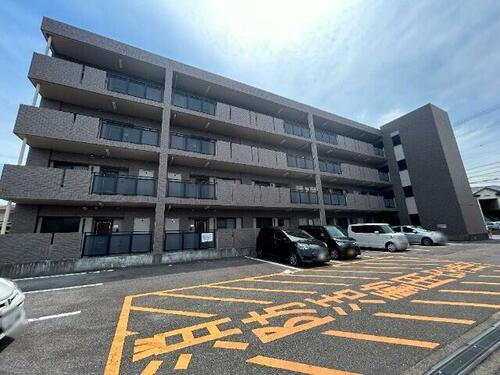 愛知県岡崎市井内町字下河原 4階建