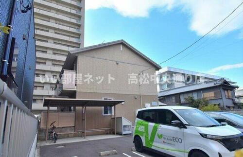 香川県高松市花ノ宮町３丁目 賃貸アパート