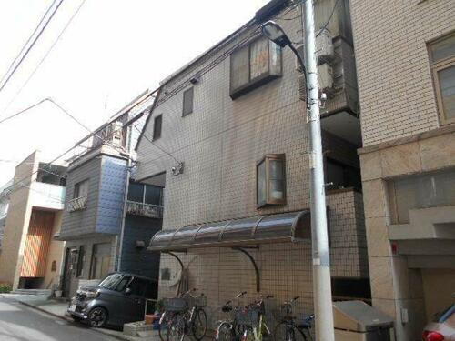 東京都新宿区西新宿４丁目 築32年9ヶ月 4階建