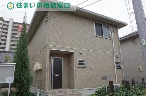 愛知県岡崎市上六名３丁目 賃貸一戸建て