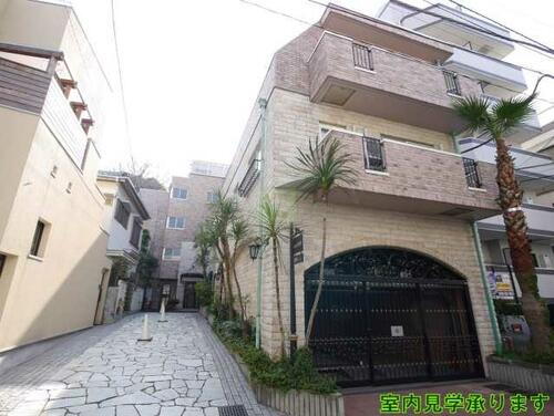 東京都新宿区南元町 5階建 築30年9ヶ月