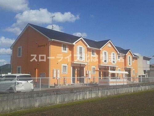 クインシィー８