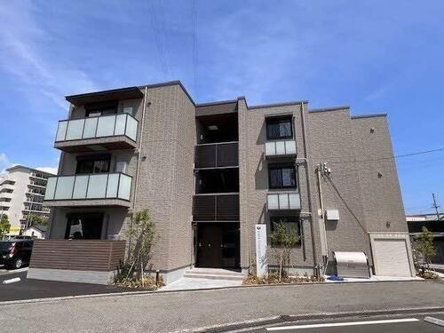 高知県高知市秦南町１丁目 賃貸マンション