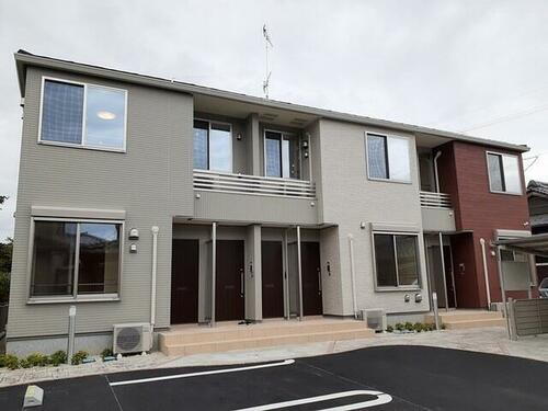 三重県鈴鹿市下箕田２丁目 築4年4ヶ月 2階建