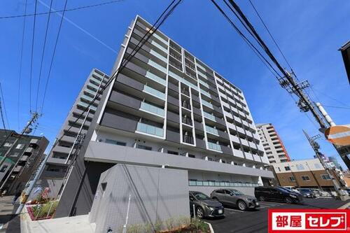パルファン　ドゥ　ジョア 10階建