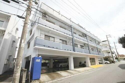 ＢＲＥＥＺＥ 4階建