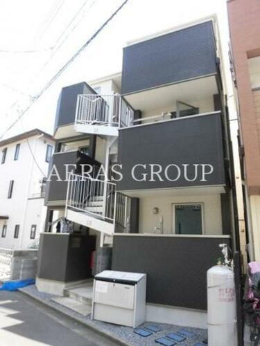 東京都足立区中川１丁目 築10年7ヶ月 3階建