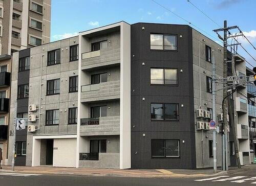 北海道札幌市西区八軒三条東１丁目 賃貸マンション