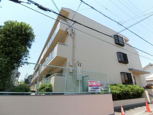 大阪府茨木市耳原２丁目 築45年10ヶ月 3階建