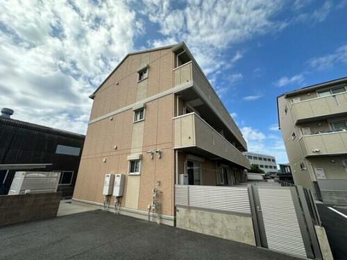 福岡県北九州市八幡西区御開２丁目 3階建 築12年4ヶ月