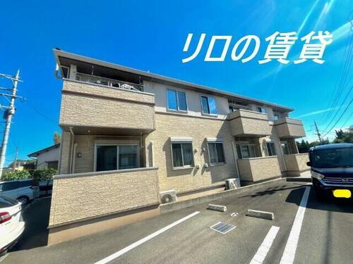 福岡県飯塚市潤野 2階建